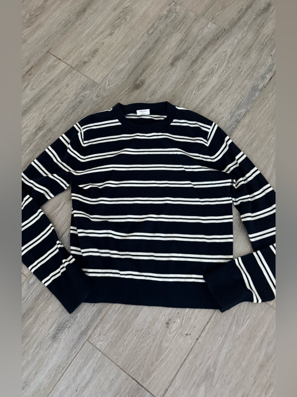 Aritzia Babaton Navy and White Striped Long Sleeve lightweight sweater